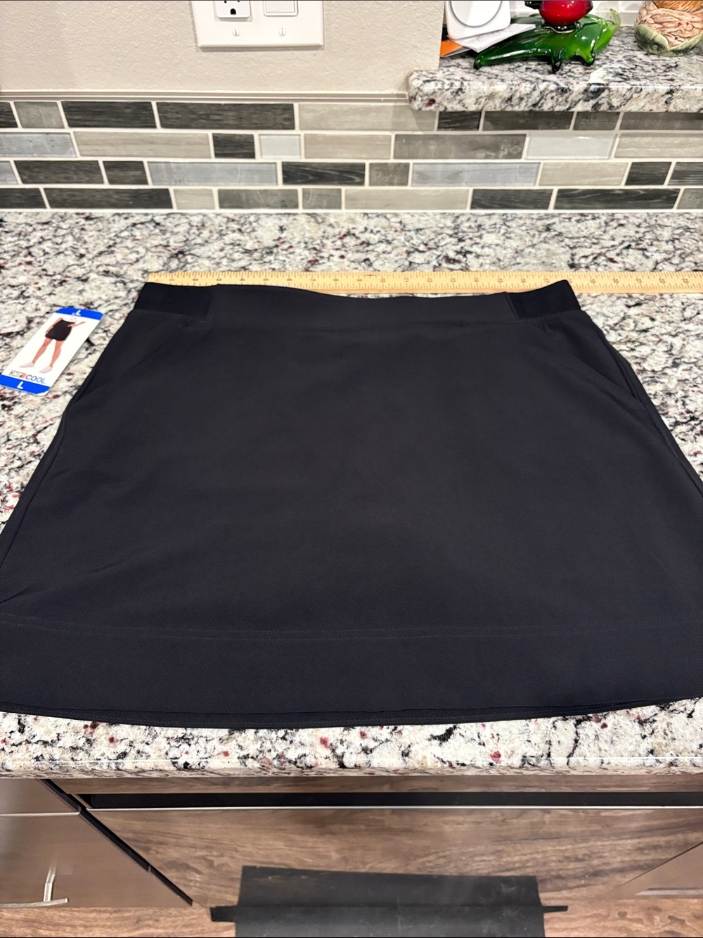 NWT 32 Degrees Black Active Skort with Built-In Short size Large